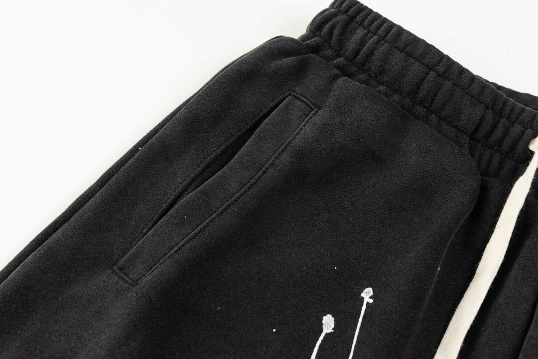NEW Shorts 9053