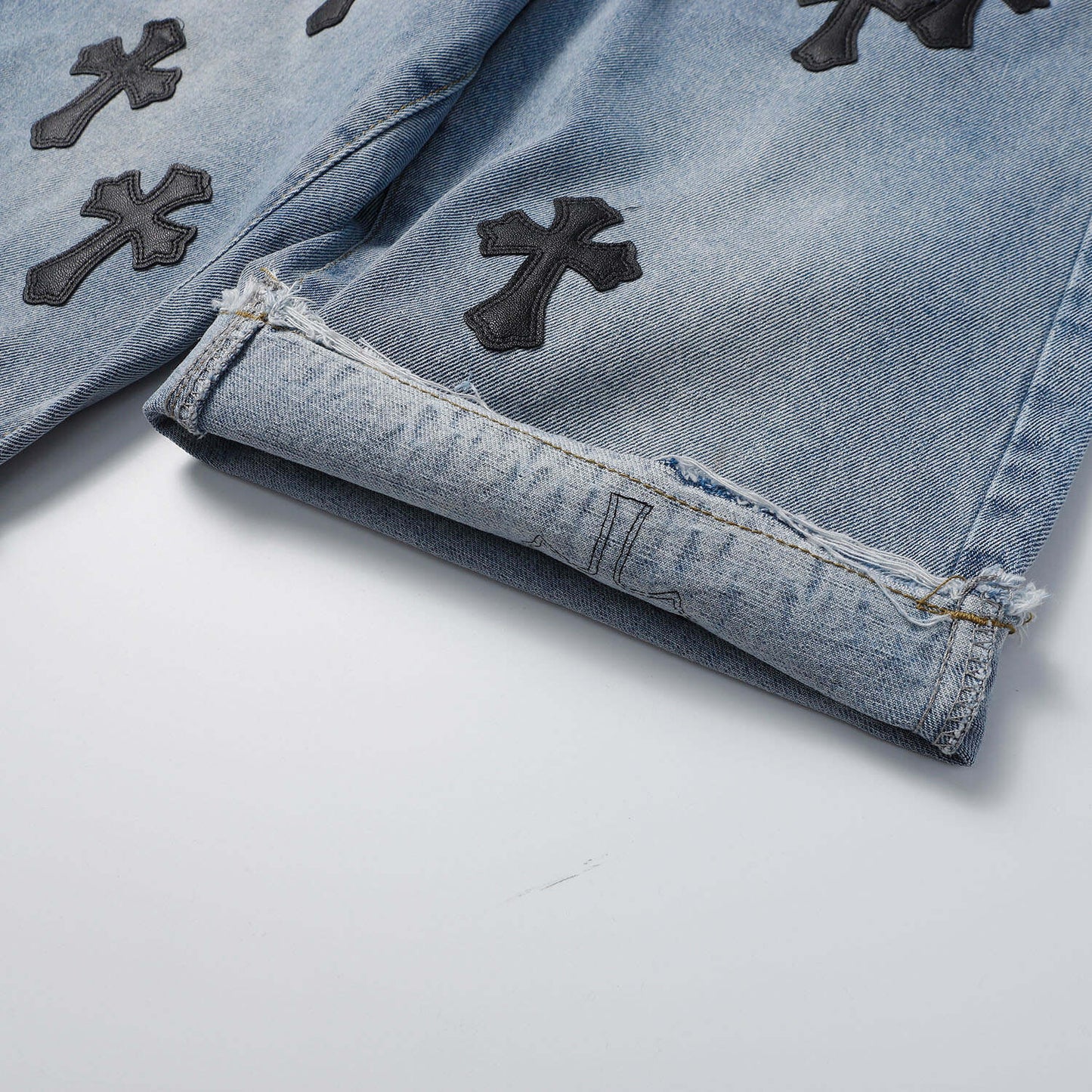 NEW Shorts 9919