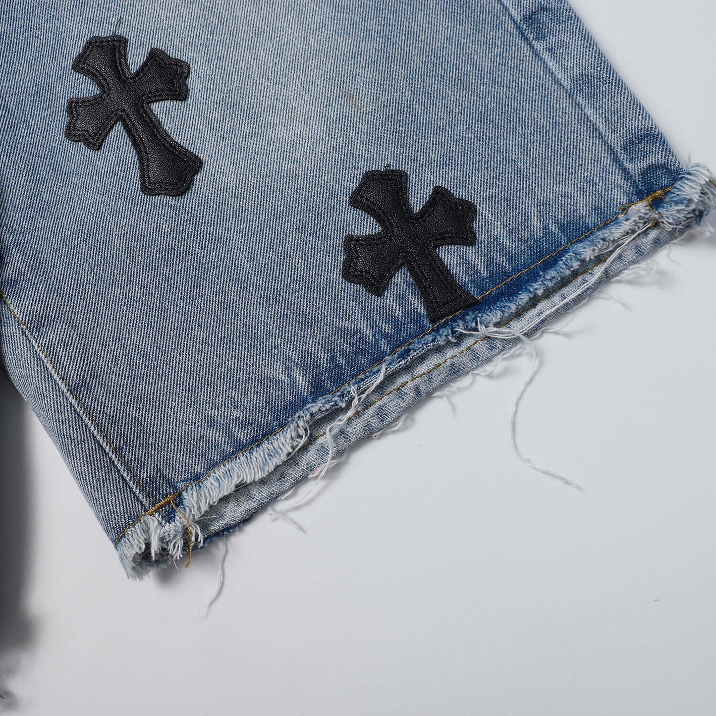 NEW Shorts 9919