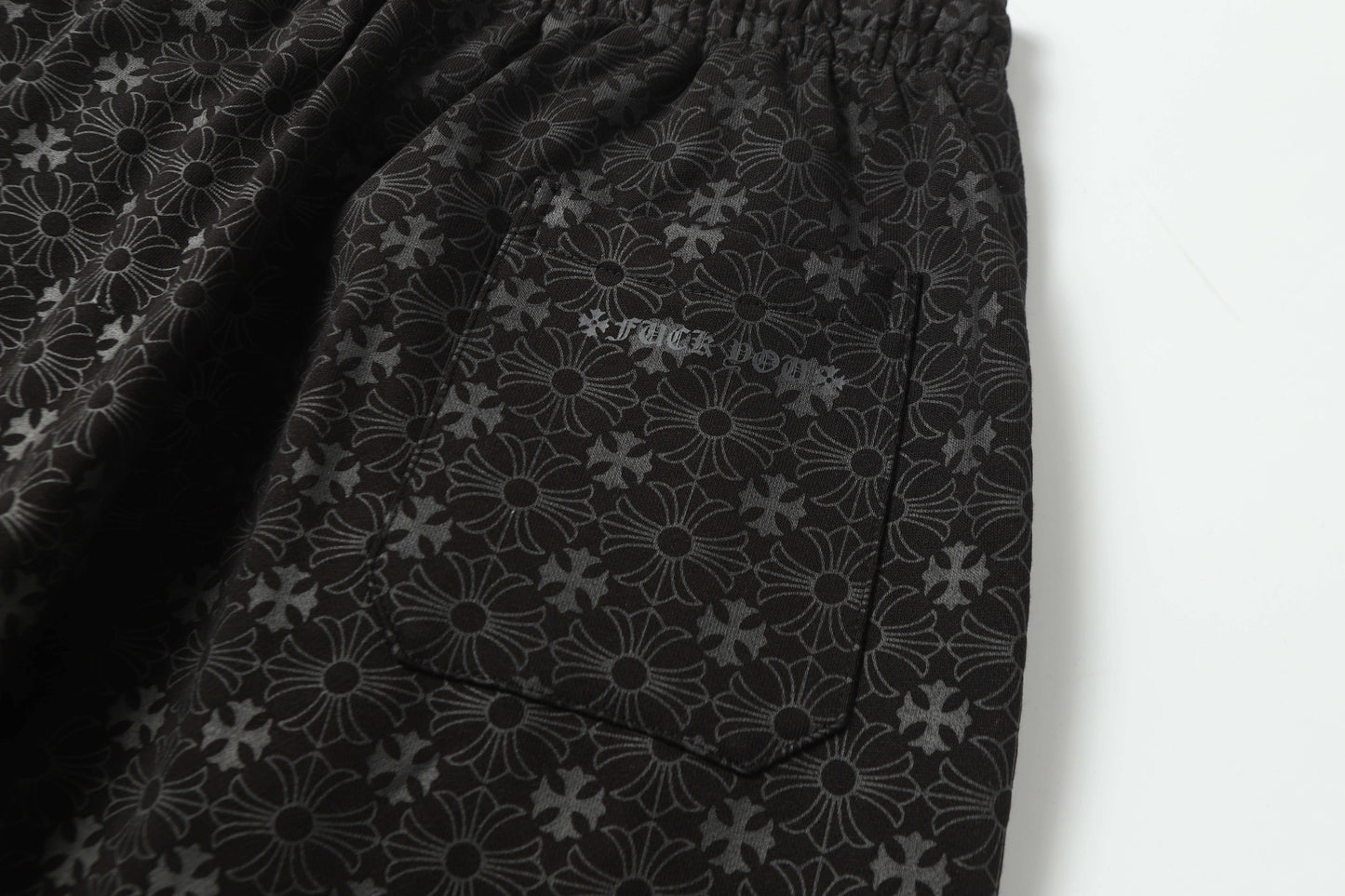 NEW Shorts 2282