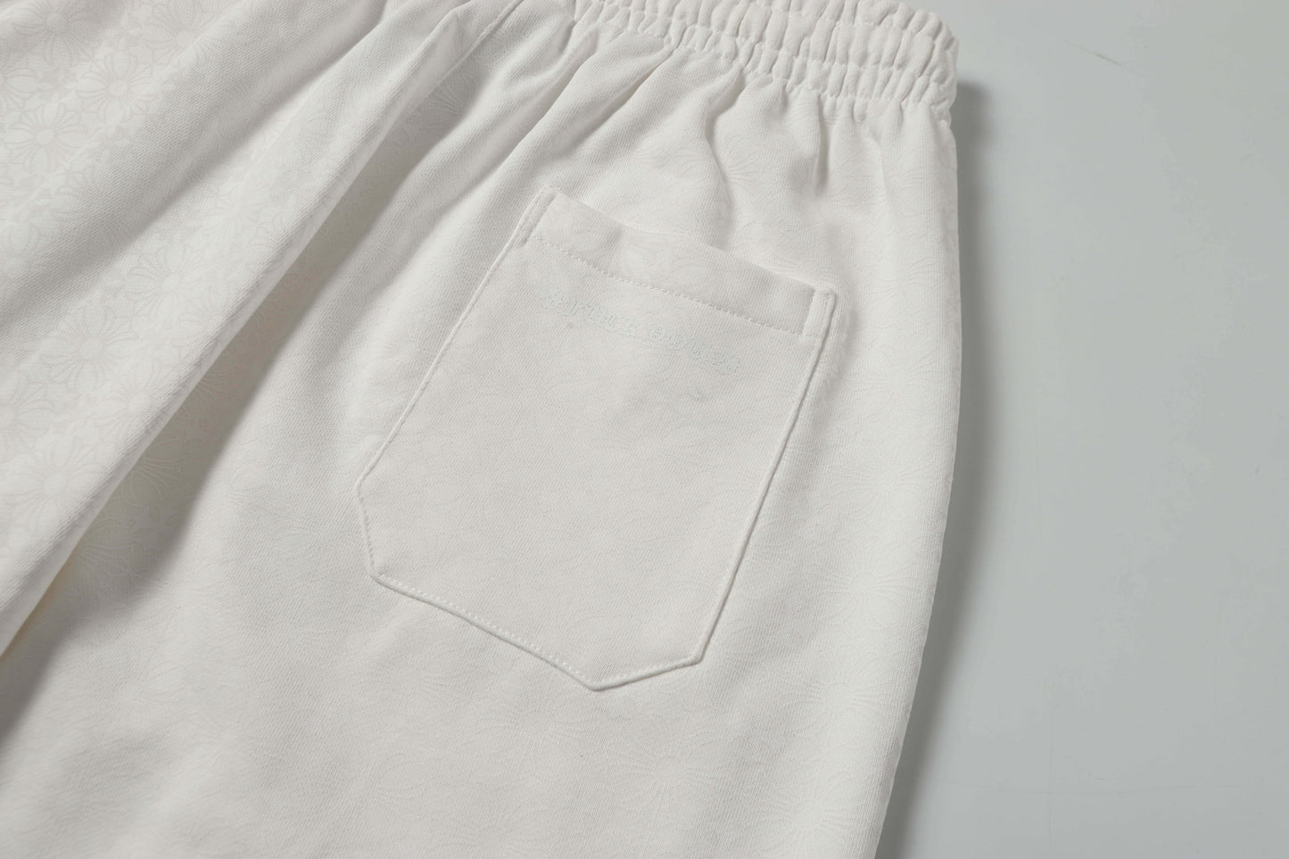 NEW Shorts 2282